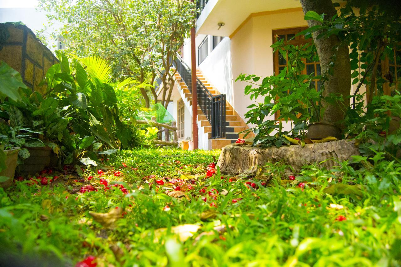 Heavens Door Guest Inn Kandy Exterior foto