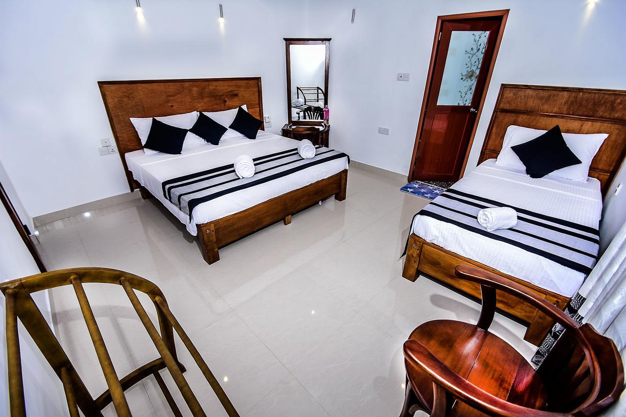Heavens Door Guest Inn Kandy Exterior foto