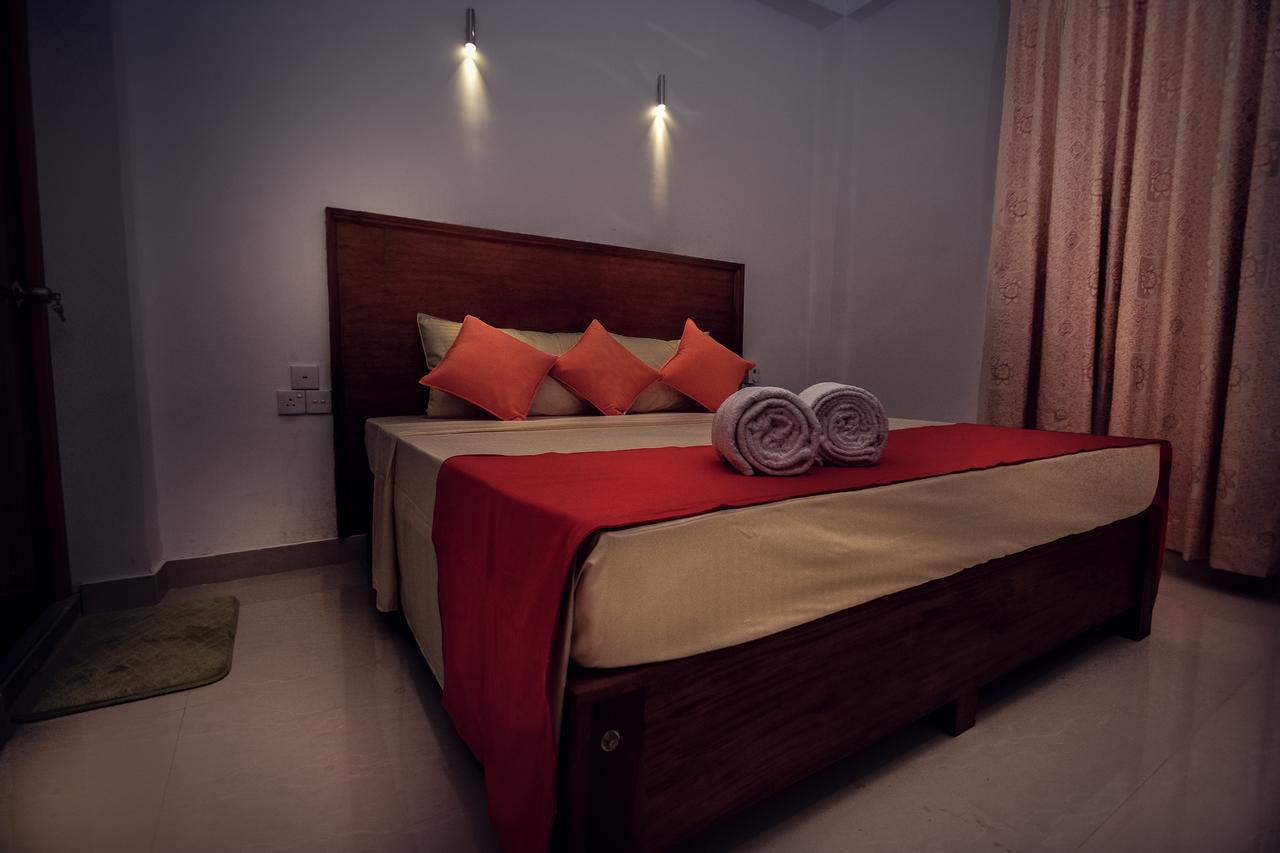Heavens Door Guest Inn Kandy Exterior foto